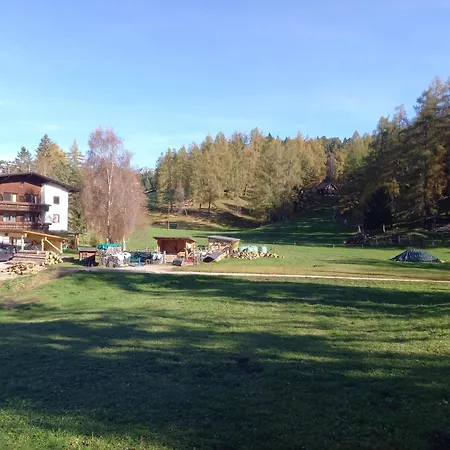 公寓 Sterzingerhof *